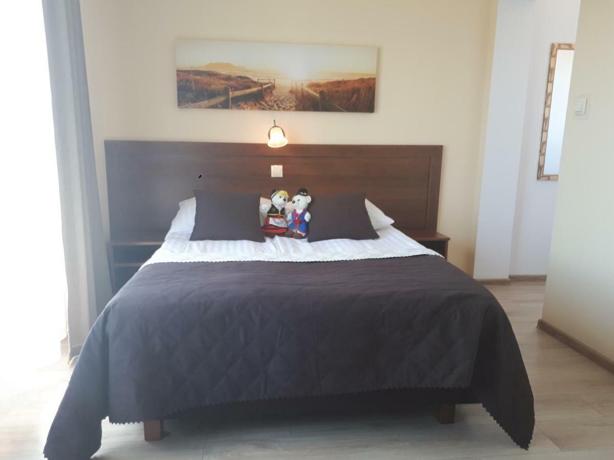 Dom Jastrzebia Z Basenem I Jacuzzi Apartment Jastrzebia Gora Exterior photo